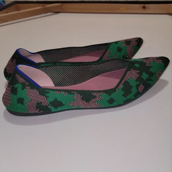 Rothy's Green Botanicamo Camo Point Toe Ballet Flat Shoes Sz 9 • Rare & Retired - Picture 2 of 16